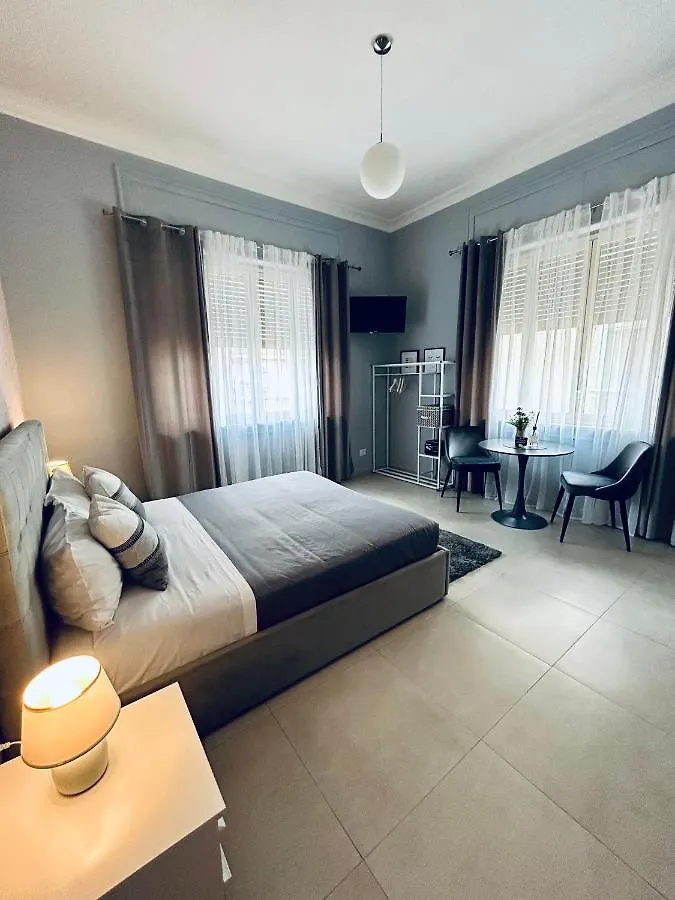 B&B Ungheria Ottantaquattro Palermo Alojamento de Acomodação e Pequeno-almoço