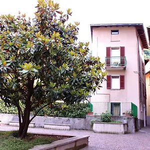 La Magnolia Guests House , Dervio Italië