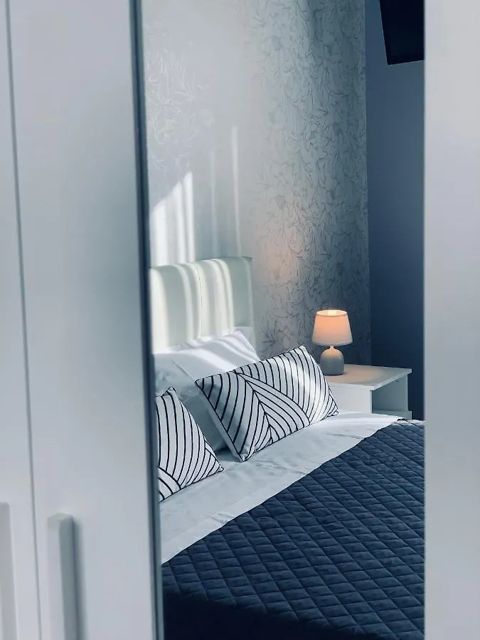 B&B Ungheria Ottantaquattro Palermo Nocleg ze śniadaniem